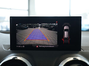Audi Q2 35 TFSI S Line Black S Tronic 13 navigation