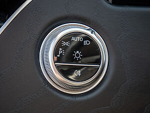Mercedes-Benz E 220 d T Avantgarde 18 navigation