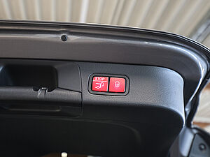 Mercedes-Benz B 250 4M AMG Sport Premium 32 navigation