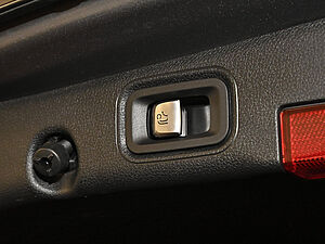 Mercedes-Benz E 63 AMG 4M 31 navigation