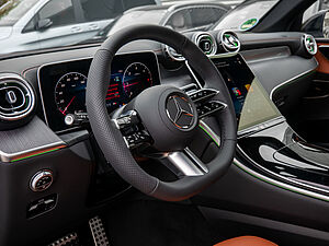 Mercedes-Benz GLC 220 d 4M AMG Line 18 navigation