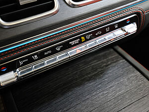 Mercedes-Benz GLE 63 AMG S 4M+ 16 navigation