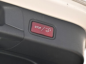 Mercedes-Benz B 200 d Progressive 31 navigation