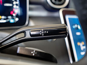 Mercedes-Benz C 300 e T Avantgarde Advanced Plus 15 navigation
