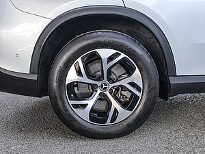 Mercedes-Benz GLC 300 e 4M Avantgarde Advanced Plus 5 navigation