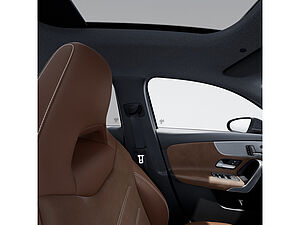 Mercedes-Benz A 250 e AMG Sport Premium Plus 15 navigation