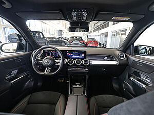 Mercedes-Benz GLB 250 4M AMG Sport Advanced Plus 8 navigation