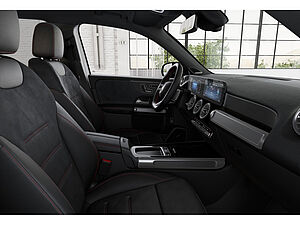 Mercedes-Benz GLB 250 4M AMG Sport Advanced Plus 8 navigation