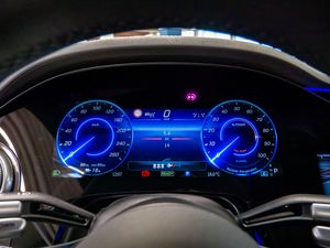 Mercedes-Benz EQS 53 AMG 4M+ Pano Night Distronic Nav Digit 16 navigation