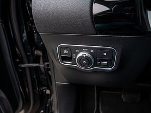 Mercedes-Benz GLA 180 Progressive 20 navigation