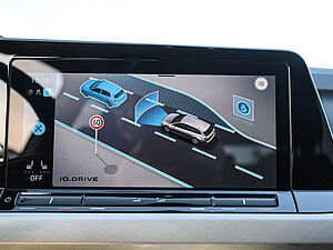 Volkswagen Golf VIII Variant Life 1,5 l TSI 15 navigation