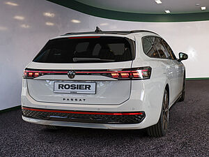 Volkswagen Passat R-Line 2.0 TDI 4M 3 navigation
