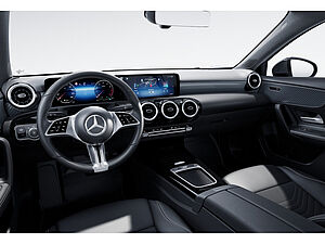 Mercedes-Benz A 200 Progressive Advanced 2 navigation