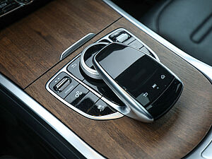 Mercedes-Benz G 400 d Night 15 navigation