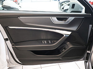 Audi A6 Avant S line 45 TDI quattro S tronic 30 navigation