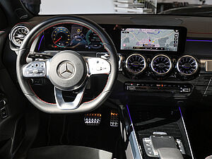 Mercedes-Benz EQB 300 4M AMG Sport Advanced 9 navigation