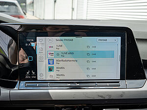 Volkswagen Golf VIII Style 1,5 l eTSI DSG 11 navigation