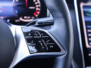Mercedes-Benz GLC 300 e 4M Avantgarde Advanced Plus 20 navigation