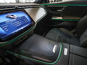 Mercedes-Benz E 220 d AMG Sport Advanced 17 navigation