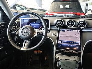 Mercedes-Benz C 180 T Avantgarde Advanced 9 navigation