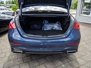 Mercedes-Benz C 300 e AMG Sport Premium 22 navigation