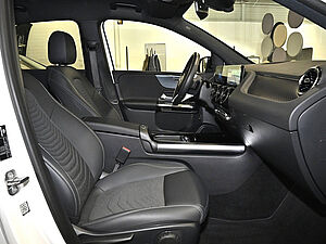 Mercedes-Benz B 200 Progressive 3 navigation