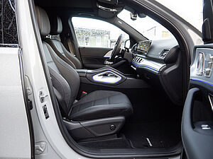 Mercedes-Benz GLE 450 4M AMG Line 2 navigation
