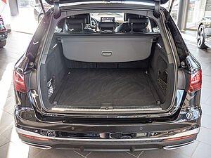Audi A4 Avant 40 TFSI quattro S line 20 navigation