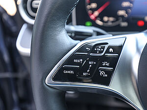 Mercedes-Benz C 200 d Avantgarde Advanced Plus 19 navigation