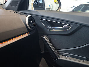 Audi Q2 S line 35 TFSI 19 navigation