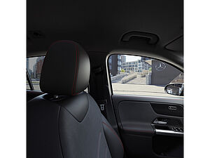 Mercedes-Benz EQA 250 AMG Sport Advanced Plus 16 navigation