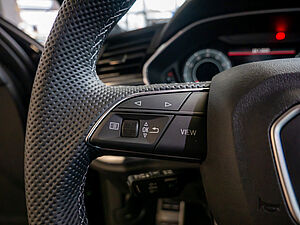 Audi Q3 S line 35 TFSI 15 navigation