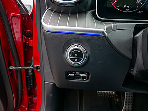 Mercedes-Benz C 220 d T AMG Line 17 navigation