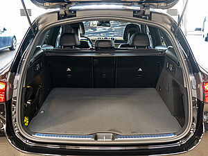 Mercedes-Benz GLC 220 d 4M AMG Sport 28 navigation