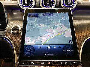 Mercedes-Benz GLC 220 d 4M Edition AMG Line 11 navigation
