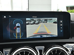 Mercedes-Benz A 200 AMG Sport Advanced Plus 12 navigation