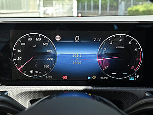 Mercedes-Benz CLA 180 Coupé Progressive Advanced 16 navigation