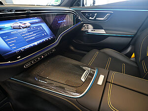 Mercedes-Benz E 53 AMG Hybrid 4M+ Limousine 18 navigation