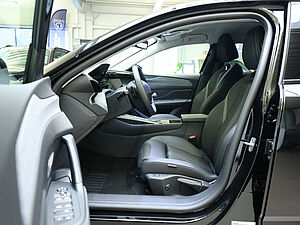 Peugeot 308 SW Allure HYBRID 136 e-DSC6 9 navigation