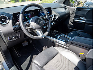 Mercedes-Benz B 180 Progressive Advanced 8 navigation
