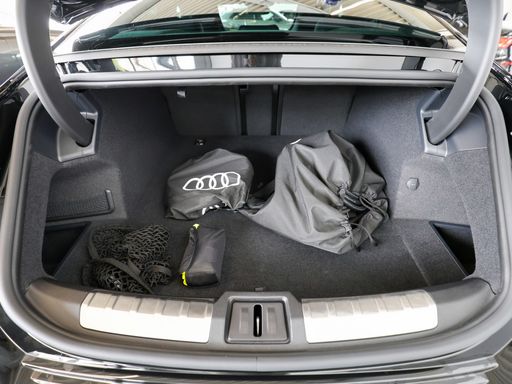 Audi e-tron RS GT Pano B&O HUD Matrix Kamera SHZ 36