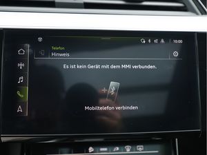 Audi e-tron S quattro 16 navigation