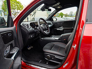 Mercedes-Benz GLB 250 4M AMG Line 10 navigation