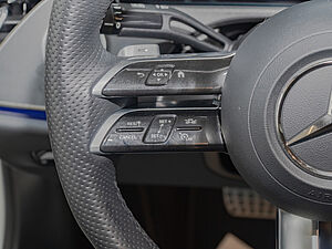 Mercedes-Benz E 220 d AMG Sport Advanced 15 navigation