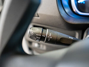 Peugeot Expert e-L2 KW 100kW - 75kWh Vollelektrisch Autom.; SH; Navi 13 navigation