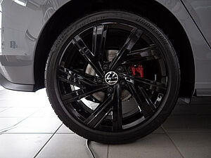 Volkswagen Golf VIII GTD 2.0 DSG 6 navigation
