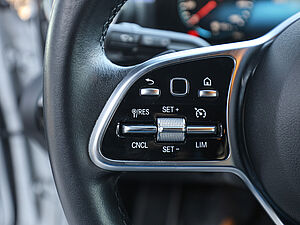 Mercedes-Benz A 250 A 250e Progressive 27 navigation