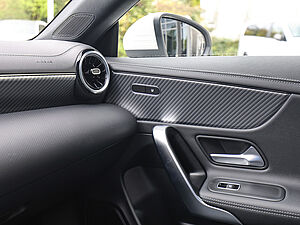 Mercedes-Benz CLA 180 Coupé Progressive Advanced 17 navigation