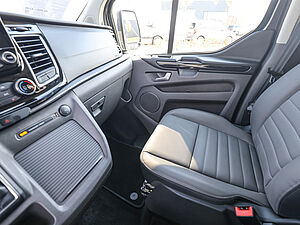 Ford Tourneo Custom Titanium X L1 14 navigation
