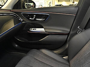 Mercedes-Benz E 200 Avantgarde Advanced Plus 19" 14 navigation